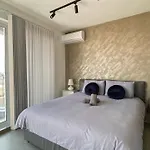 Sea View Duplex Penthouse - Mive アパート *