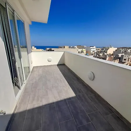 Sea View Duplex Penthouse - Mive *