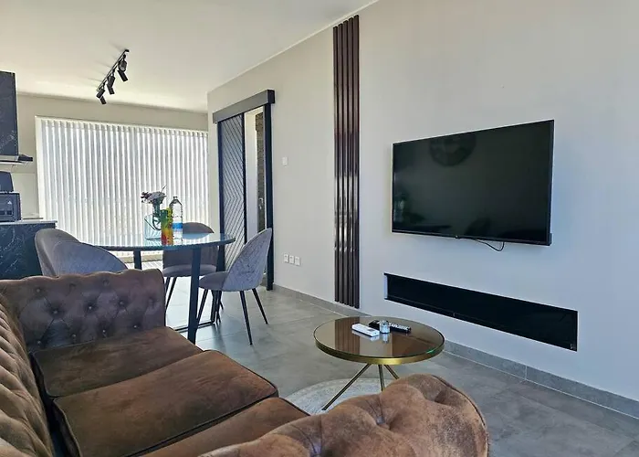 Sea View Duplex Penthouse - Mive Appartamento Marsaskala