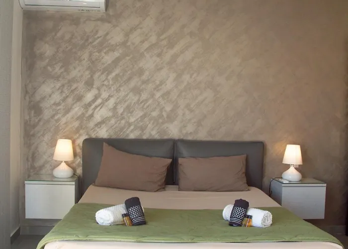 Sea View Duplex Penthouse - Mive *