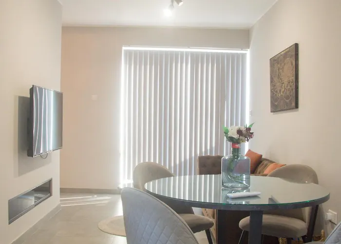 Sea View Duplex Penthouse - Mive Appartamento Marsaskala